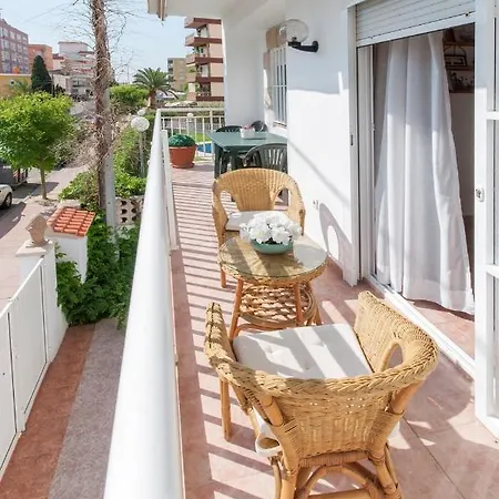 Tallarol 아파트 *